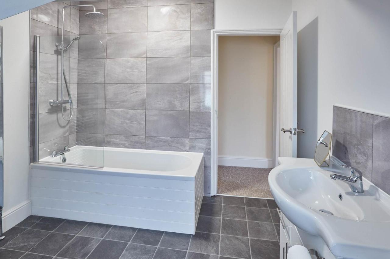 Host & Stay - The Townhouse Scarborough Ngoại thất bức ảnh